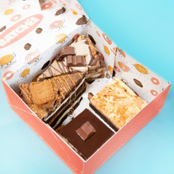 Bueno vs Biscuit - Mixed Box